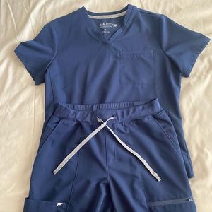 Fabletics Scrubs - Small